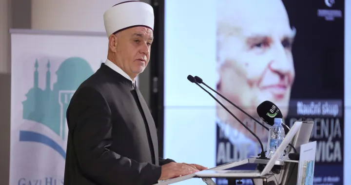 Naučni skup "100 godina rođenja Alije Izetbegovića" - velika sala Gazi Husrev-begove biblioteke/Senad Gubelić