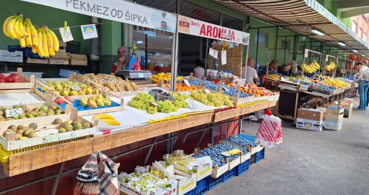 Banjalučka "Tržnica"/Fena//