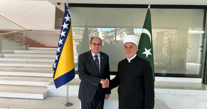 Christian Schmidt i reis Kavazović/X