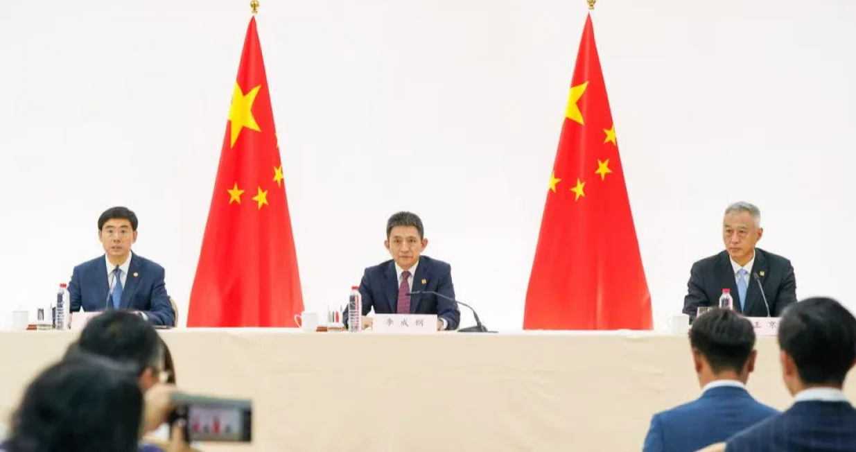 Ključni zaključci sa preskonferencije kineskog tima nakon ekonomskih i trgovinskih razgovora sa SAD-om/