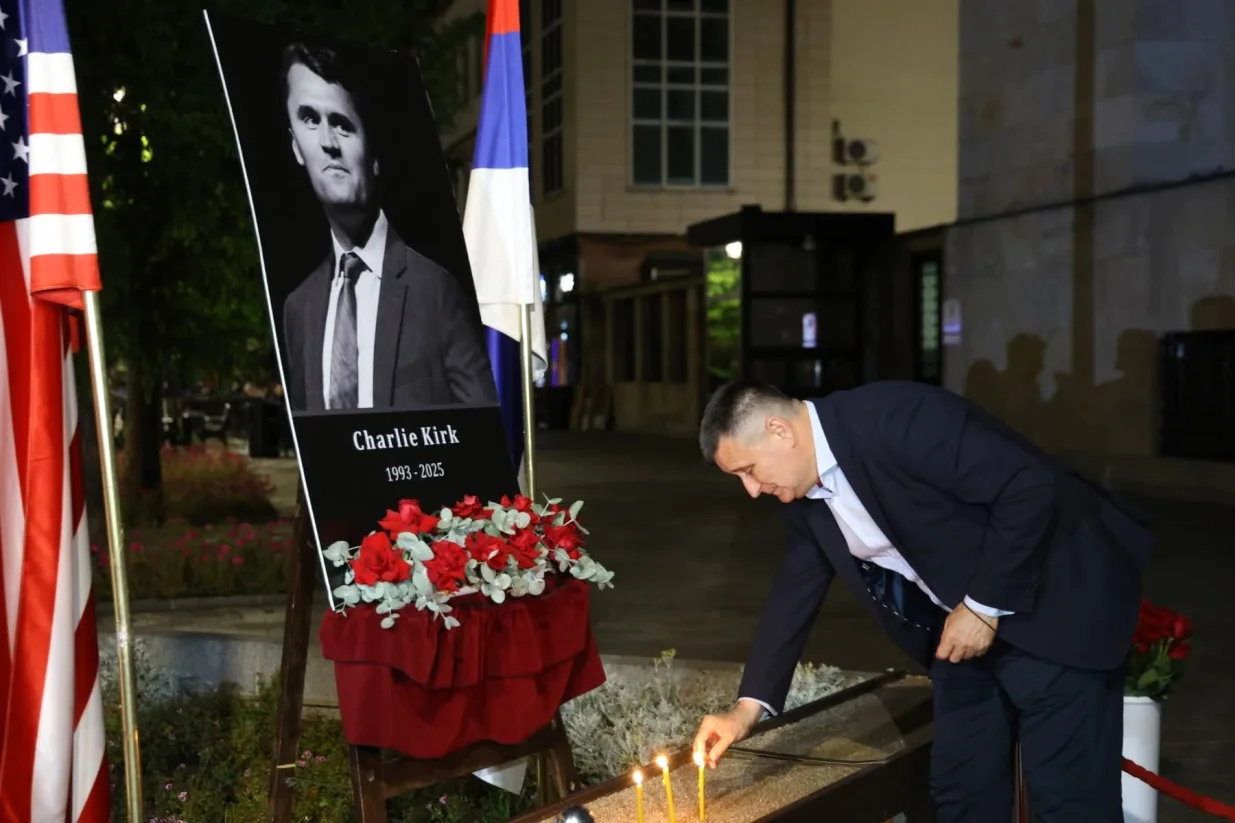 Kirk, knjiga žalosti ispred Palate predsjednika Republike Srpske/