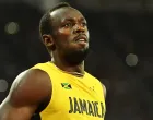epa08624547 (FILE) - Jamaican sprint legend Usain Bolt reacts after competing in the men's 100m heats at the London 2017 IAAF World Championships in London, Britain, 04 August 2017 (re-issued on 25 August 2020). World-record sprinter and eight-time Olympic champion Usain Bolt has been tested positive for the coronavirus COVID-19 disease, Jamaica's health ministry confirmed late 24 August 2020. Bolt is self-isolating at his home in Jamaica after celebrating his 34th birthday last week with a mask-free party. EPA/FRANCK ROBICHON *** Local Caption *** 53686426/Foto: Franck Robichon
