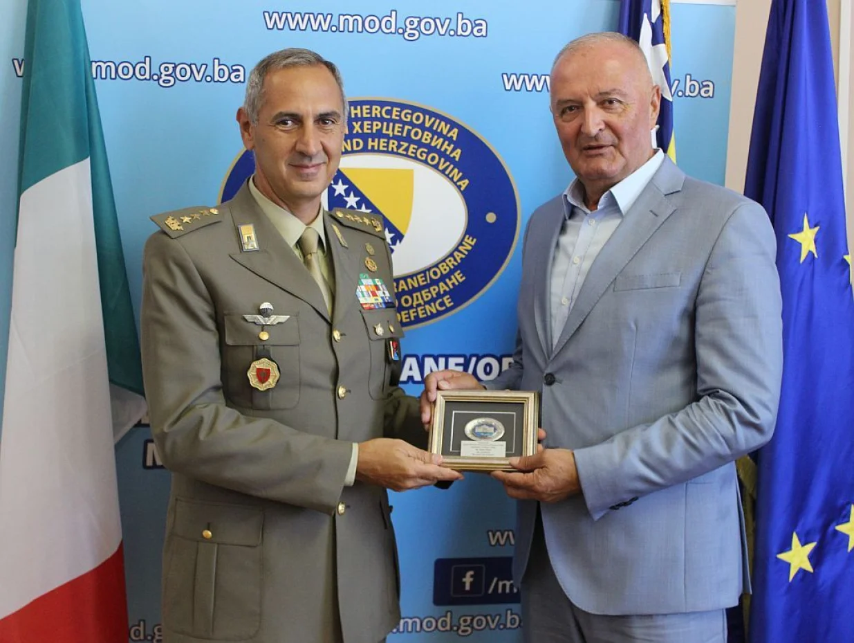 Italijanska delegacija/Mo Bih