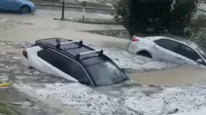 Potopljeni automobili/X.com//