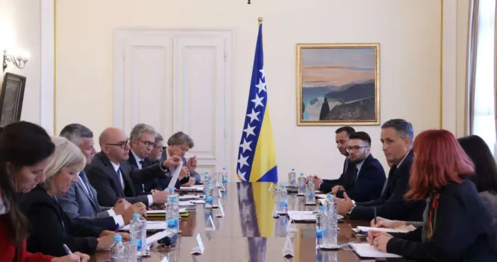 Bećirović sa predstavnicima Evropskog parlamenta/