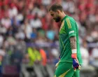 BERLIN, GERMANY - JUNE 29: Goalkeeper Gianluigi Donnarumma of Italy gestures during the UEFA Euro 2024 round of 16 football match between Switzerland and Italy at Olympiastadion Berlin in Berlin on June 29, 2024. (Mahmut Serdar Alakuş - Anadolu Agency)/Foto: 