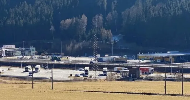 Ukrali gorivo iz parkiranih kamiona/Printscreen/kleinezeitung.at//