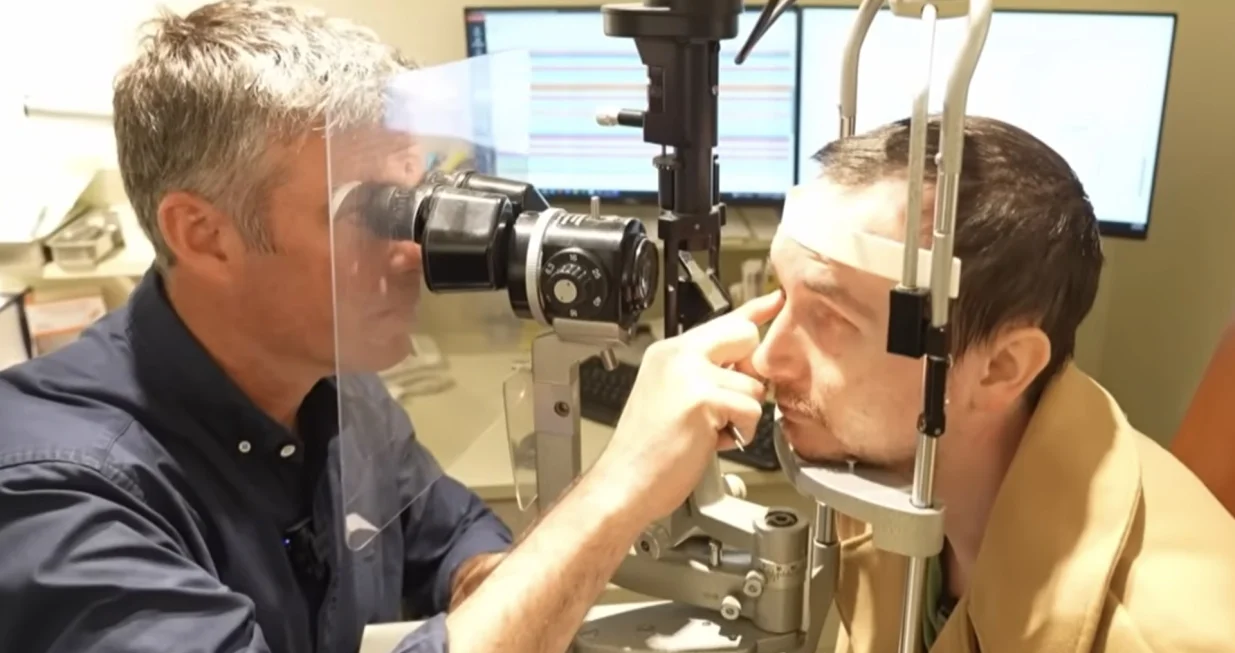 Nevjerovatna operacija je Brentu vratila vid/Eyewitness News Abc7ny