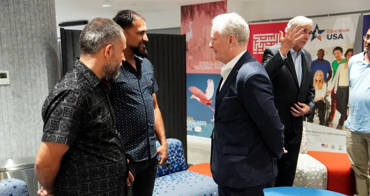 U.S. Senators Chris Van Hollen (D-MD) and Jeff Merkley (D-OR) meet with families of American-Palestinians who were killed by Israeli troops, in Ramallah in the Israeli-occupied West Bank, August 26, 2025. REUTERS/Ali Sawafta/Ali Sawafta