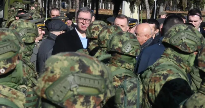 Aleksandar Vučić i Milorad Dodik, prikaz vojne opreme Vojske Srbije (Vojska Srbije), kasarna Topčider, Srbija/Instagram