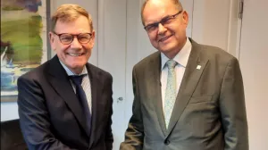 Visoki predstavnik međunarodne zajednice za Bosnu i Hercegovinu Christian Schmidt izjavio je u petak u Berlinu da je stanje u BiH nezadovoljavajuće.Tokom sastanka s njemačkim ministrom vanjskih poslova Johannom Wadephulom razgovarao je o političkoj situaciji u BiH i izazovima na evropskom putu zemlje/Screenshot