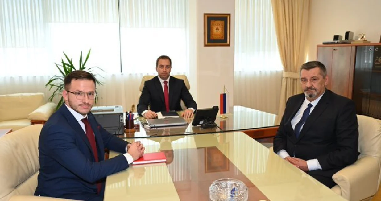 Selak sa Kneževićem i Markovićem/X/