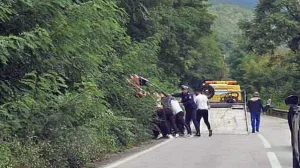 nesreća u pauncima kod foče, auto udari u brdo/Čitatelj Oslobođenja/