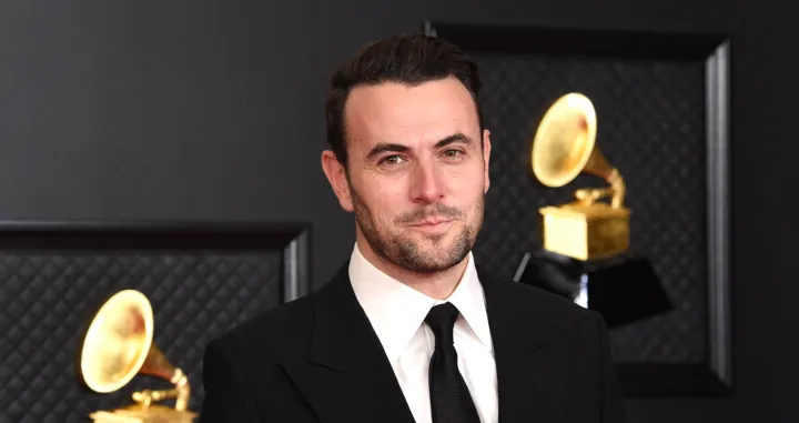 epa09074951 A handout photo made available by The Recording Academy shows producer Ben Winston arriving for the 63rd Annual Grammy Awards ceremony at the Los Angeles Convention Center, in Los Angeles, California, USA, 14 March 2021. EPA/KEVIN MAZUR/HANDOUT ATTENTION EDITORS: IMAGE TO BE USED ONLY IN RELATION TO THE STATED EVENT/HANDOUT EDITORIAL USE ONLY/NO SALES/NO ARCHIVES/Foto: Kevin Mazur/Handout