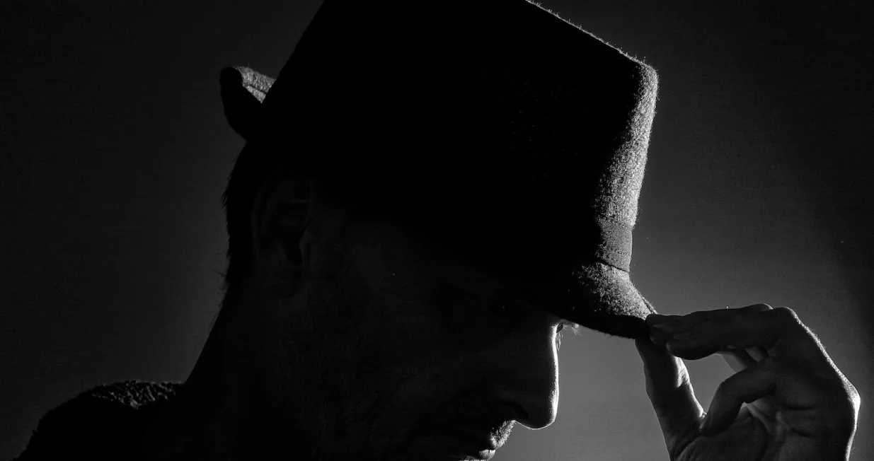 Zbog čega za loše vijesti kažemo "mrka kapa"?/Ilustracija