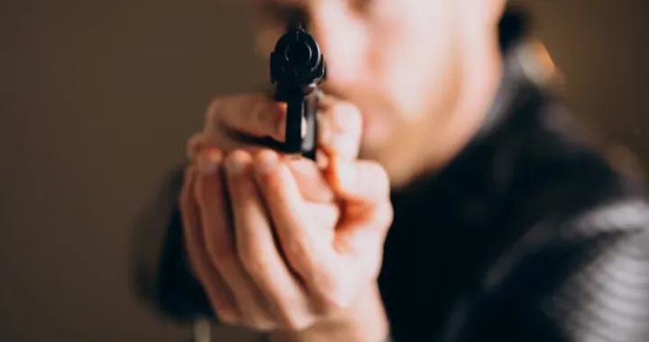 pištolj, prijetnja pištoljem ilustracija /Freepik