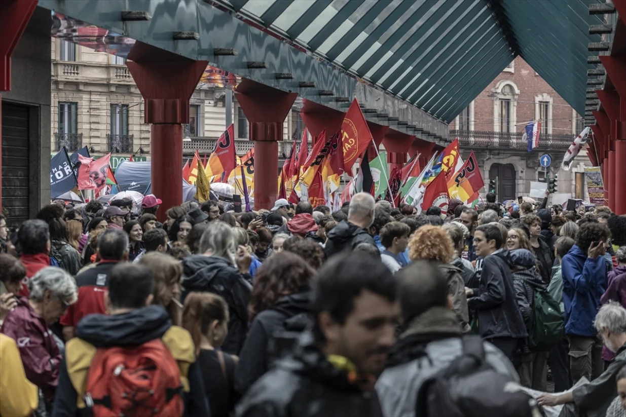 U Italiji se u ponedjeljak održava generalni štrajk zbog situacije u Gazi, koji pogađa brojne sektore, uključujući transport, škole i javne službe/Andrea Carrubba