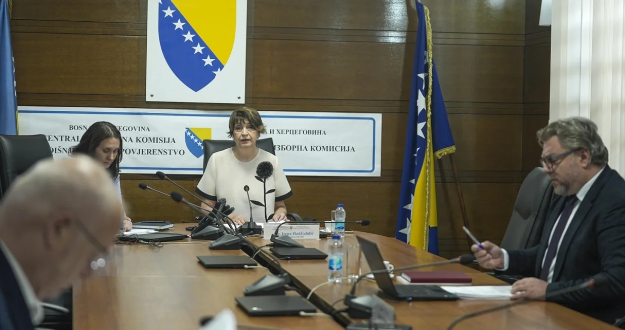 Centralna izborna komisija BiH, CIK BiH, sjednica, oduzimanje mandata Miloradu Dodiku/Anadolija