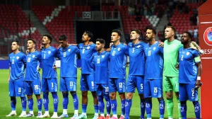 Soccer Football - World Cup - UEFA Qualifiers - Group I - Israel v Italy - Nagyerdei Stadion, Debrecen, Hungary - September 8, 2025 Israel players line up during the national anthems before the match REUTERS/Bernadett Szabo/Foto: Bernadett Szabo