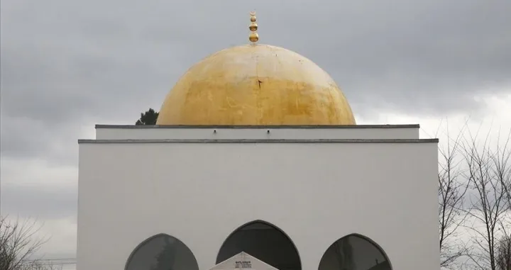 Džamija u Švedskoj/Necva Tastan Sevinc