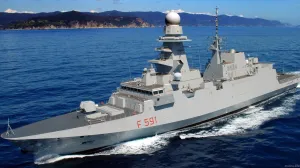 Italijanska višenamjenska fregata Fasan//