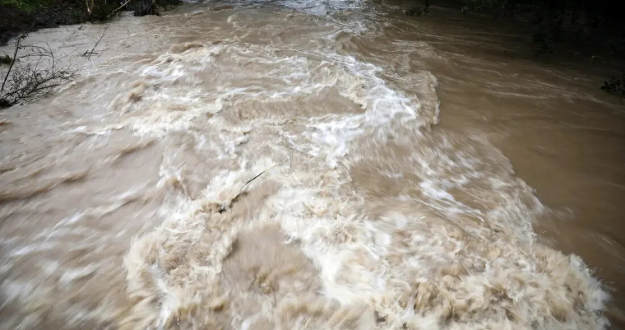 Bujica, bujične poplave/Ilustracija/Ilustracija