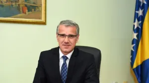 Duratović: Nisam prisustvovao raspravi o izvječtaju komisije o Srebrenici/SDPBiH/