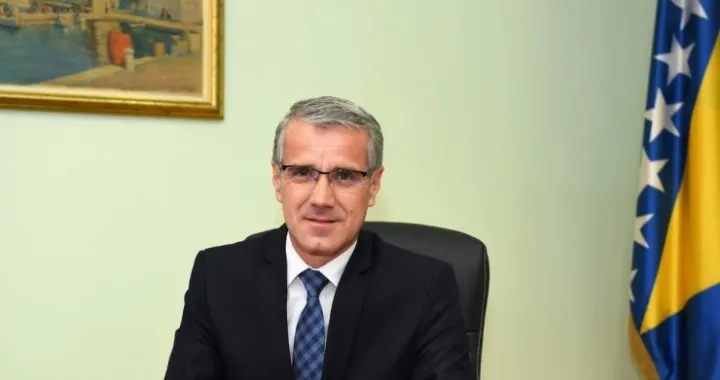 Duratović: Nisam prisustvovao raspravi o izvječtaju komisije o Srebrenici/SDPBiH/