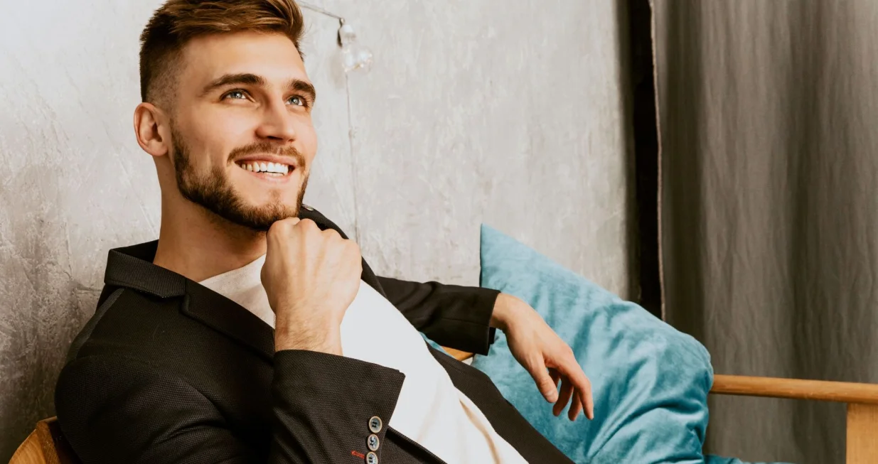 Muškarci rođeni u ova tri horoskopska znaka bježe od ozbiljne veze//