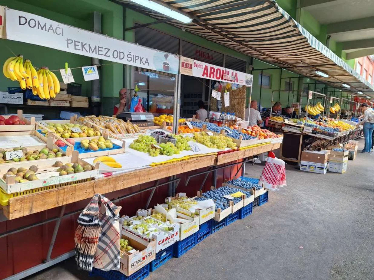 Banjalučka "Tržnica"/Fena//