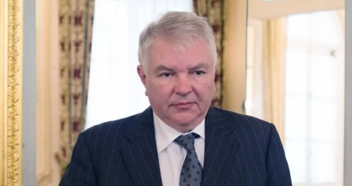 aleksej me&scaron;kov, ruski ambasador u francuskoj/X