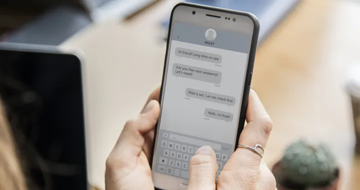 chat, google chat/Ilustracija/Freepik 