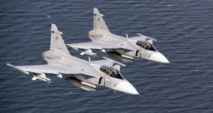 gripen/Ilustracija/Meta-defense.fr