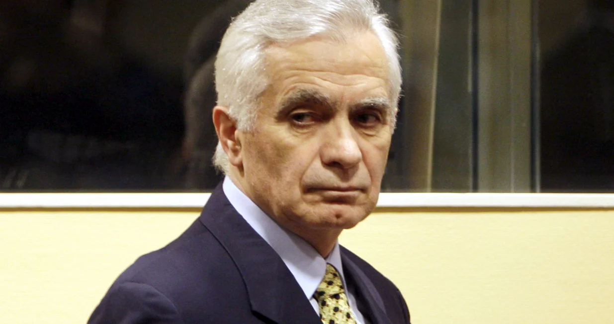 epa08669659 (FILE) - The former speaker of the Bosnian Serb parliament Momcilo Krajisnik enters the courtroom for his appeals verdict at the courtroom of the U.N. Yugoslav war crimes tribunal in the Hague, Netherlands, 17 March 2009 (reissued 15 September 2020). University Clinical Centre in Banja Luka, Bosnia Herzegovina said 15 September 2020 Momcilo Krajisnik, a Bosnian Serb political leader, died of infection with the novel coronavirus at the clinic in Banja Luka, Bosnia Herzegovina. Krajisnik was found guilty in 2006 of committing crimes against humanity during the Bosnian War by the International Criminal Tribunal for the former Yugoslavia (ICTY) and was sentenced to 20 years' imprisonment. He was 01 September 2013 granted early release after serving two thirds of the sentence. EPA/BAS CZERWINSKI/ POOL/Bas Czerwinski/ Pool