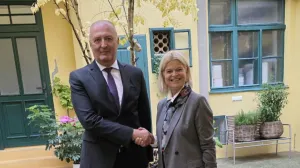 Zukan Helez, austrijska ministrica odbrane Claudia Tanner, posjeta Austriji, Beč/Facebook