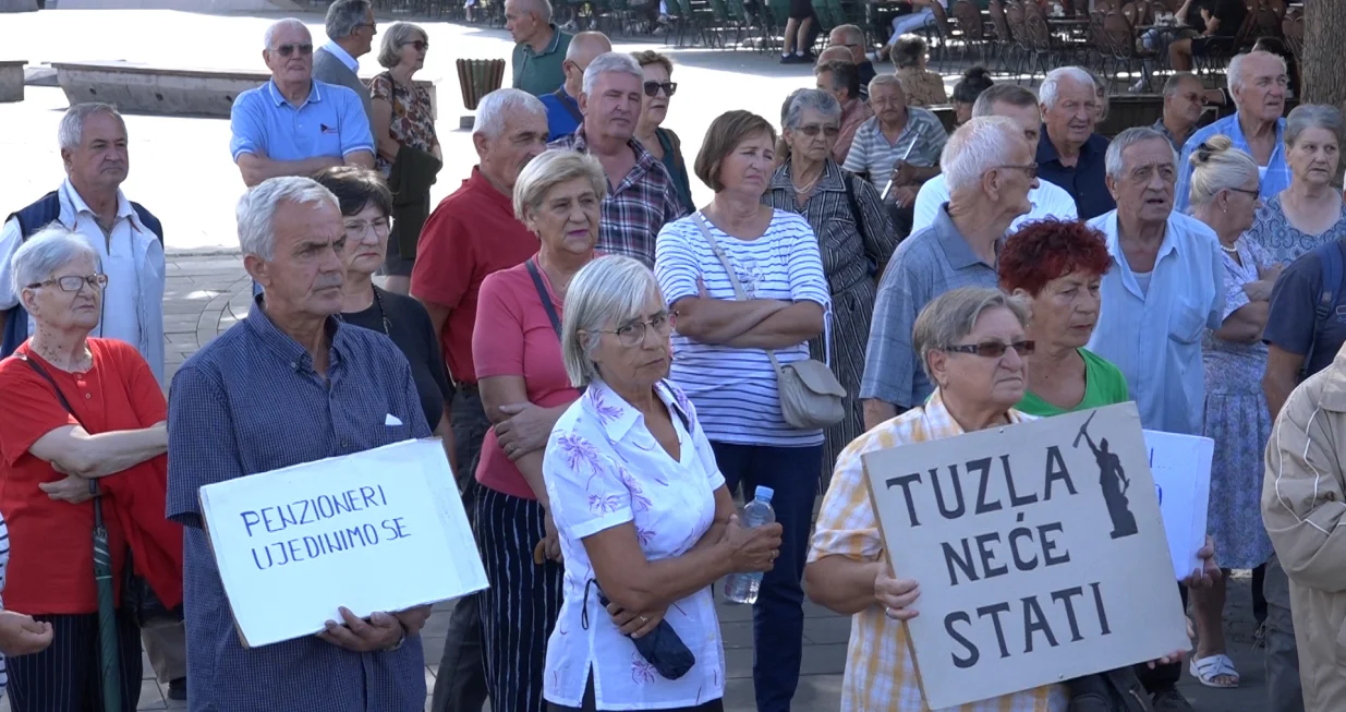 penzioneri tuzla/
