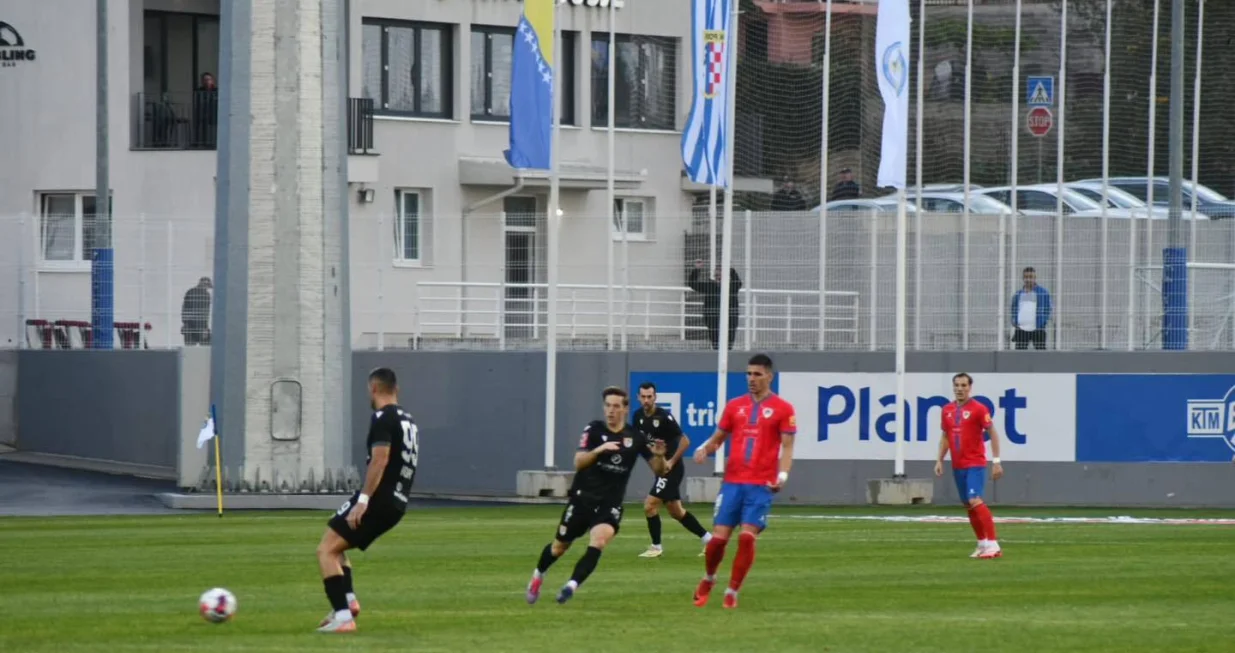 h&scaron;k posu&scaron;je fk borac/Foto: 
