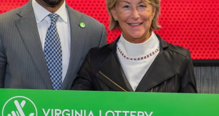 Baka pitala ChatGPT za brojeve za loto, osvojila 150.000 dolara i sve donirala/Srceenshot