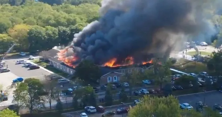 Pucnjava i požar u crkvi u Michiganu: najmanje jedna osoba mrtva, devet ranjenih/Screenshot