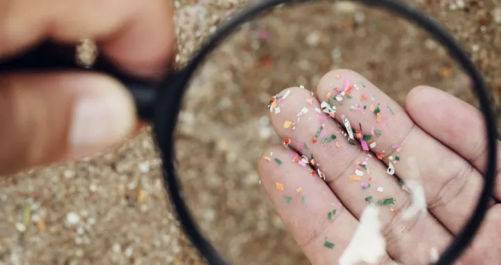 Mikroplastika je sveprisutna u 21. stoljeću/ Canva/Amir9937