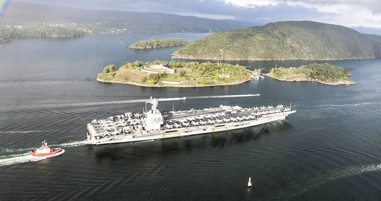 USS Gerald R. Ford/X