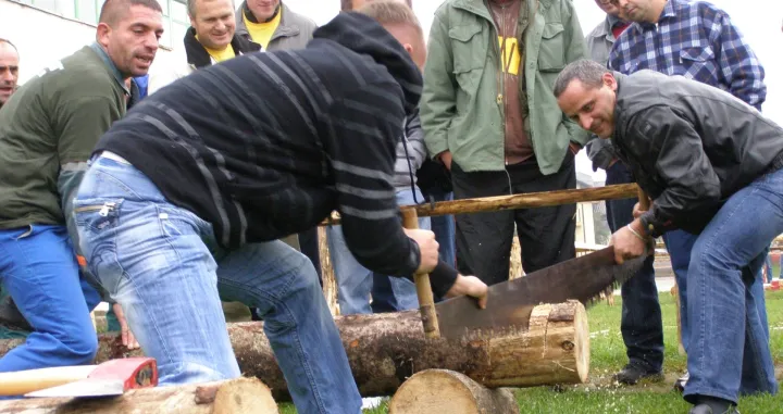 USK Sume - borba za trupce/