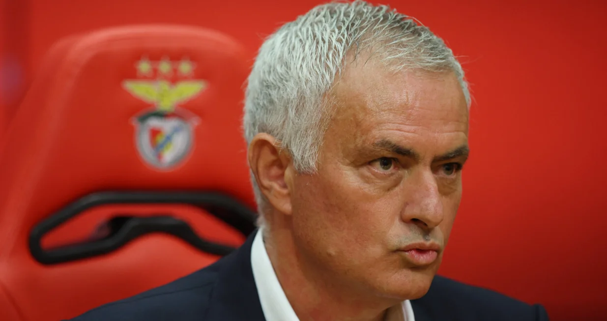 Soccer Football - Benfica presents new coach Jose Mourinho - Benfica Campus, Seixal, Portugal - September 18, 2025 New Benfica coach Jose Mourinho during the press conference REUTERS/Pedro Nunes/Foto: Pedro Nunes