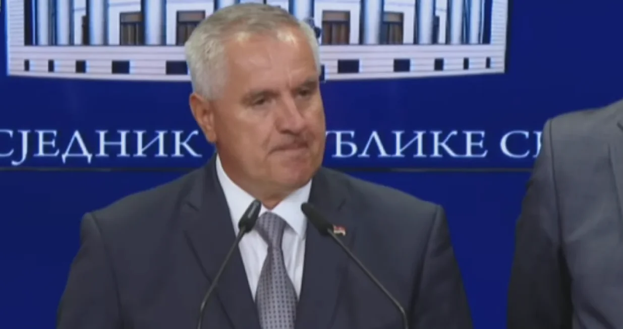 radovan višković, vlada rs, ostavka, predsjednik/Screenshot
