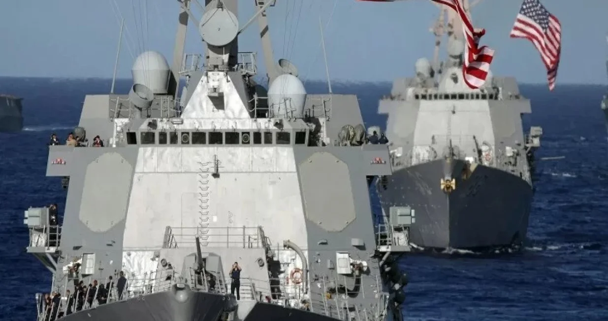 DOK SVIJET NIJEMO POSMATRA: Americki ratni brodovi krstare Karibskim morem ispred venezuelanske obale/