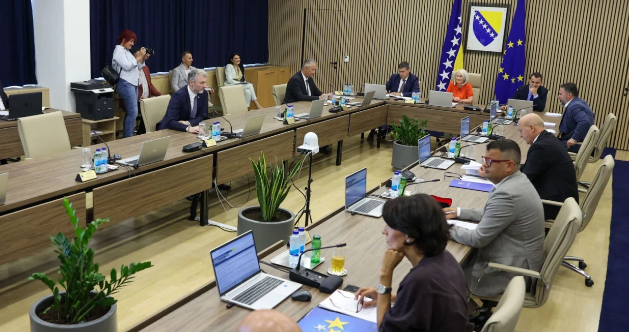 Vijeće ministara/Fena