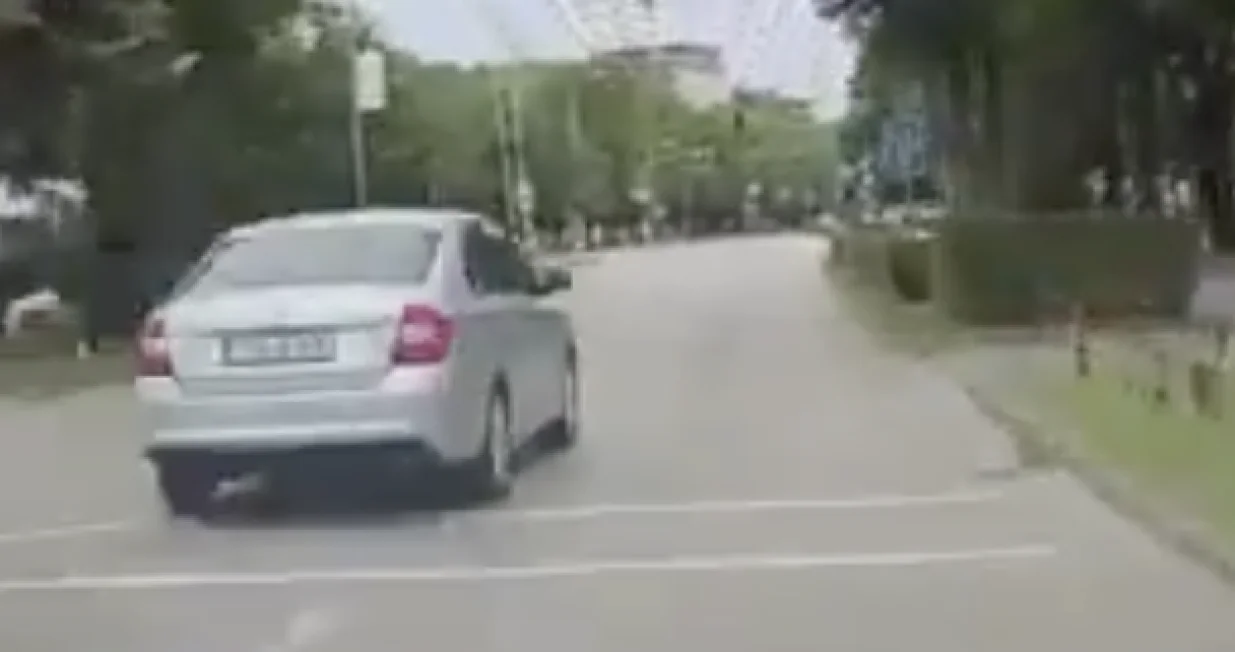 Vozač nije mario da li će ugroziti druge učesnike saobraćaja/X