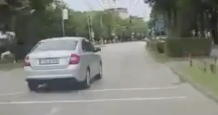 Vozač nije mario da li će ugroziti druge učesnike saobraćaja/X