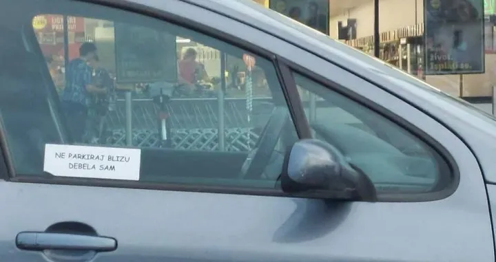 Vinkovčanka ostavila poruku na automobilu, postala je hit//