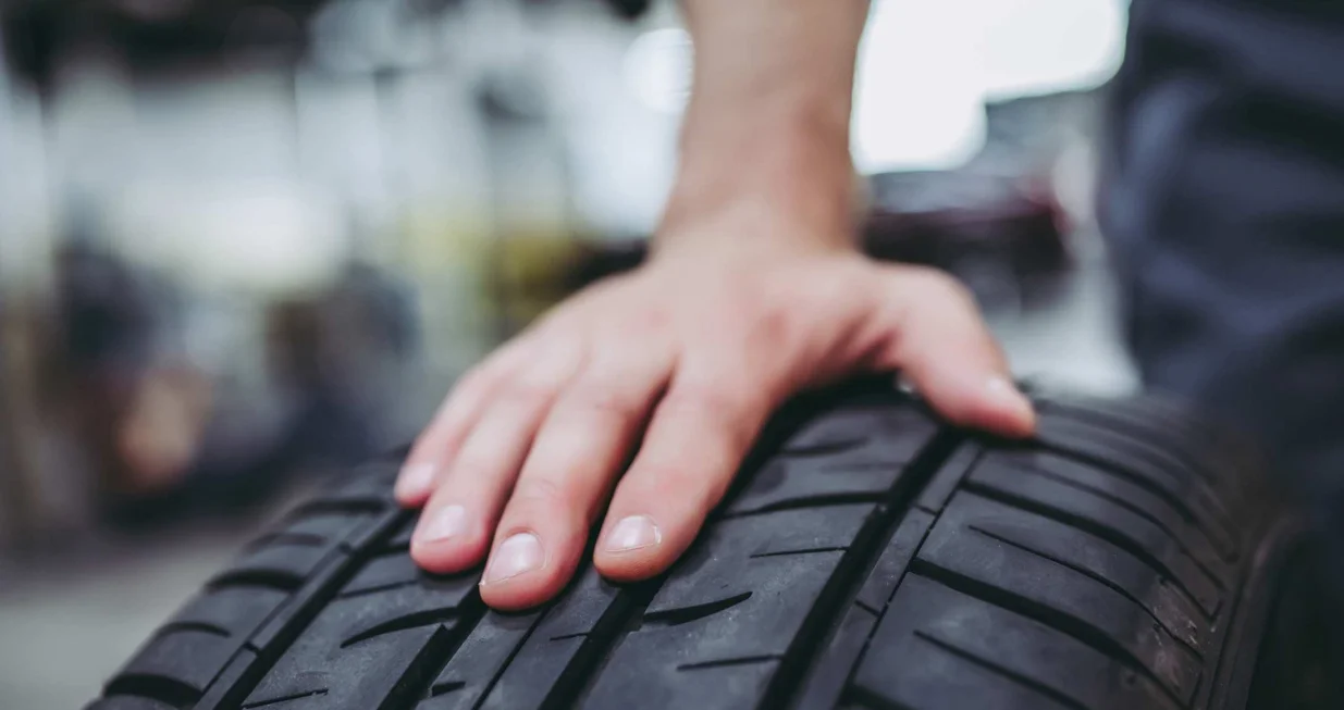 guma, točak, automobil, vozilo//